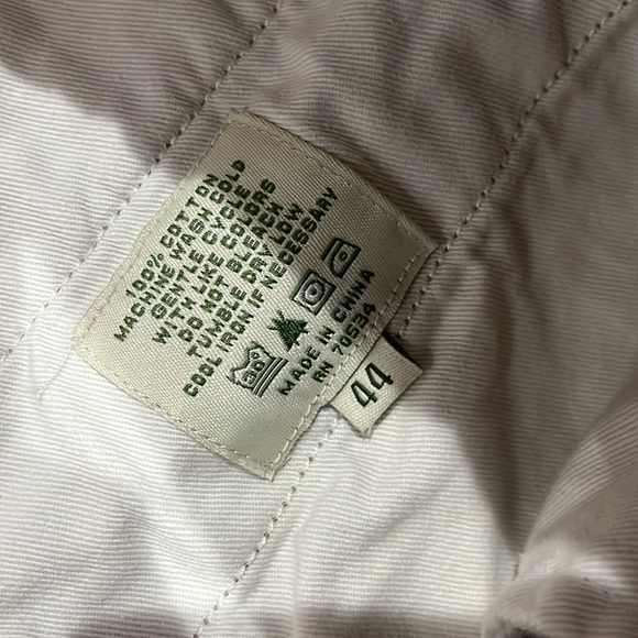 Orvis mens cargo khaki pants with pleated front 44x32 - Picture 5 of 8